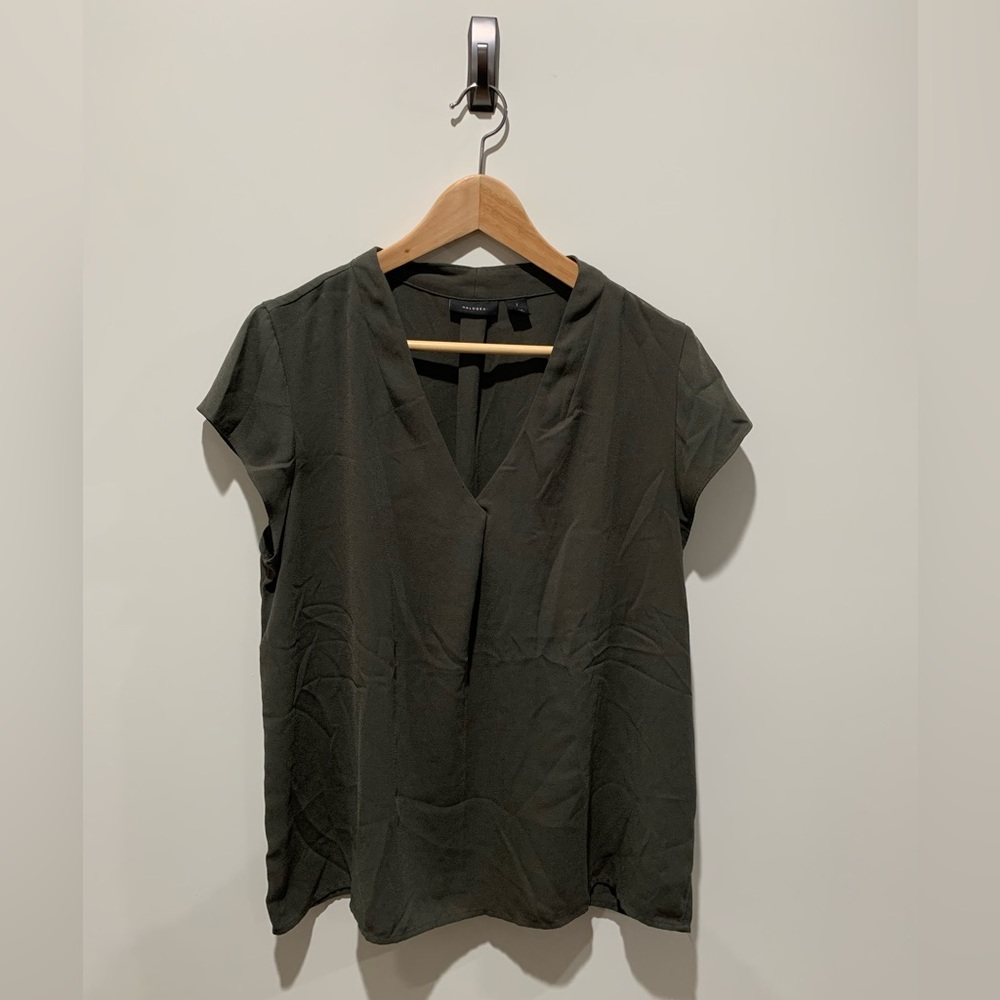 Simple short sleeve blouse